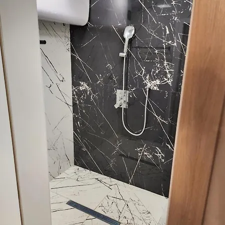 Sevi Apartment Warna